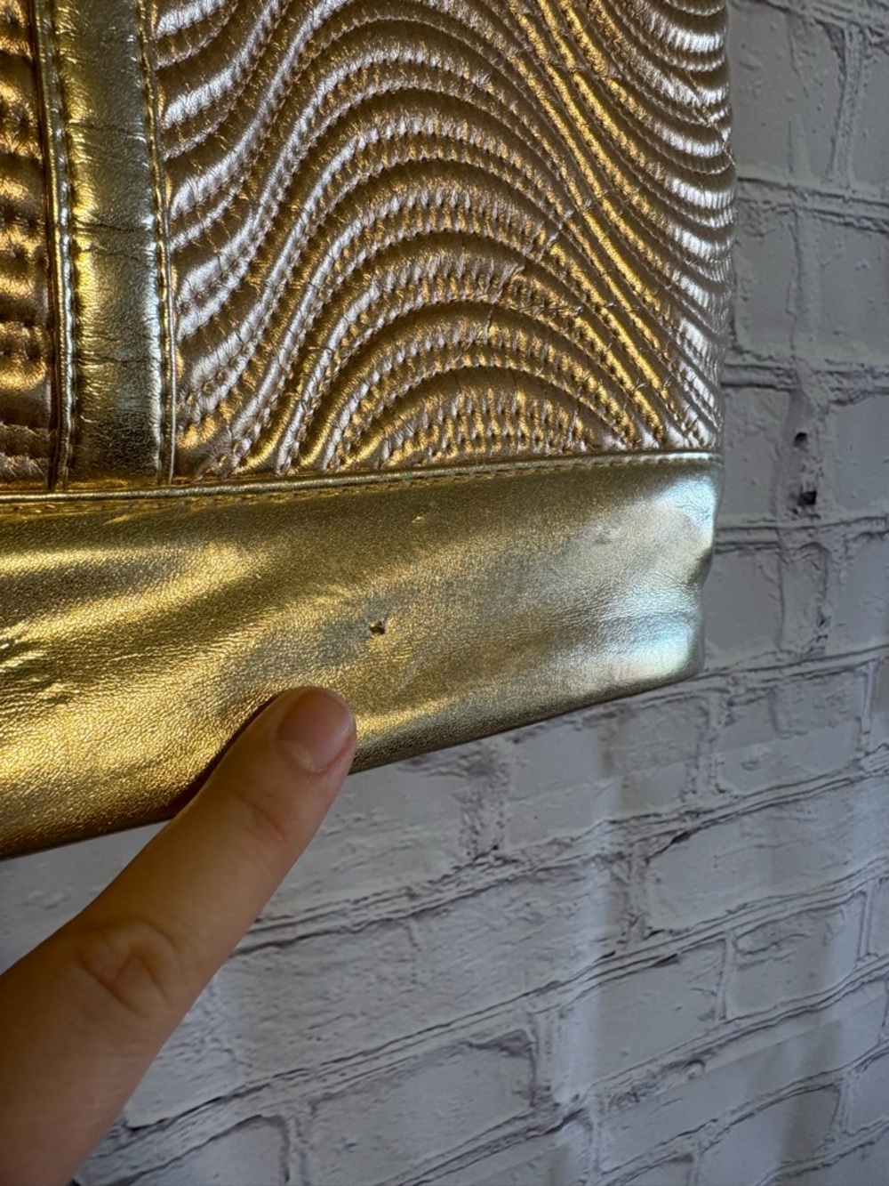 Versace Parfums Shimmery Gold Wave-Texture Tote Bag - Picture 8 of 13